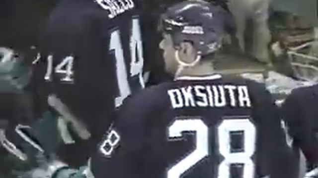 Roman Oksiuta scores for Ducks vs Sharks (1996) смотреть онлайн