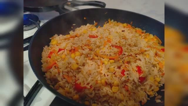 ASMR COOKING- РИЗОТТО ИЗ ОВОЩЕЙ . смотреть онлайн