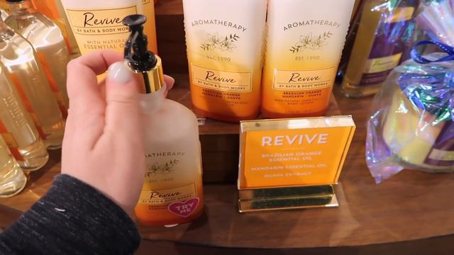 SHOP WITH ME AT BATH & BODY WORKS - NEW GETAWAY TROPICAL LINE + EASTER COLLECTION! смотреть онлайн