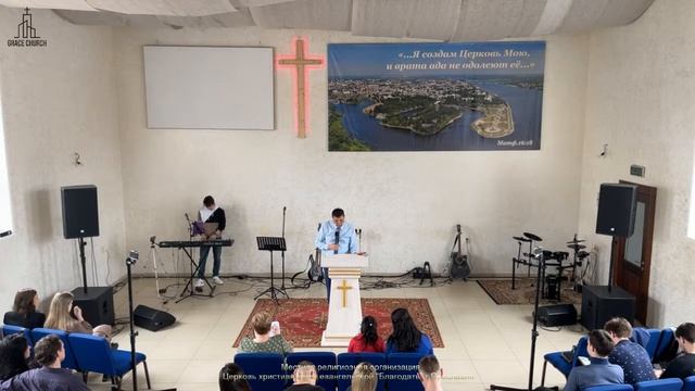 Воскресное Богослужение Радкович Виталий "А теперь пребывают сии три: НАДЕЖДА" 26.03.2023 смотреть онлайн