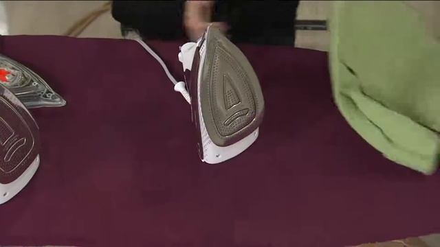 Rowenta 1715 Watt Focus Steam Iron with Gift Box on QVC смотреть онлайн