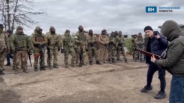 Популярный певец Shaman спел перед воронежскими бойцами смотреть онлайн