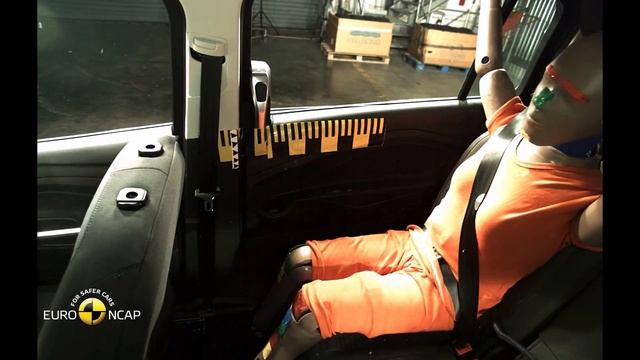 Ford Grand C-Max Crash Test Euro NCAP | December 2017 Ratings смотреть онлайн