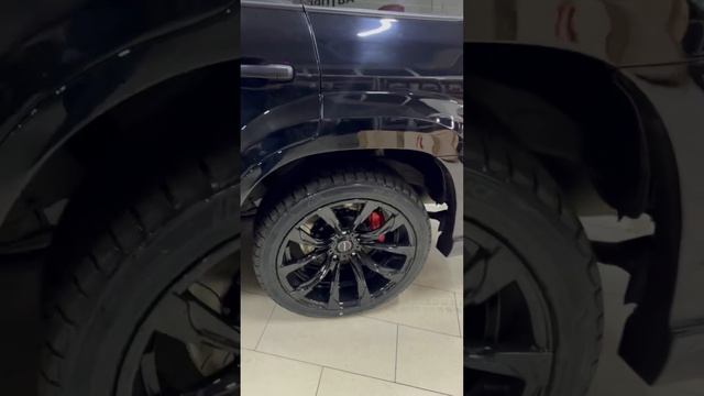 Toyota Land Cruiser 200 - установить обвес Wald - интересная задача, впечатляющий результат смотреть онлайн