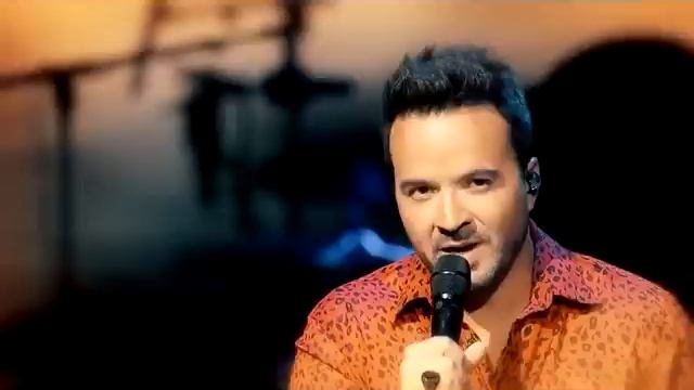 Laura Pausini, Antonio Orozco, Luis Fonsi y Pablo López - Entre sobras y sobras me faltas (audio) смотреть онлайн