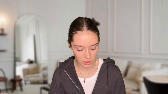 МОЙ ПОВСЕДНЕВНЫЙ МАКИЯЖ С ВЕСНУШКАМИ И СТРАЗАМИ ✨ смотреть онлайн