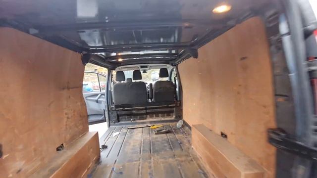 Ay65voa 2015 FORD TRANSIT CUSTOM 270 L1 DIESEL FWD 2.2 TDCi 125ps Low Roof Limited Van смотреть онлайн