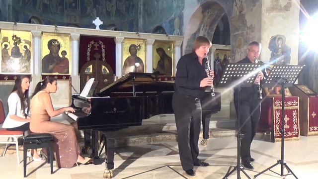Felix Mendelssohn - Concert Piece No.2 in D minor for two Clarinets and Piano смотреть онлайн