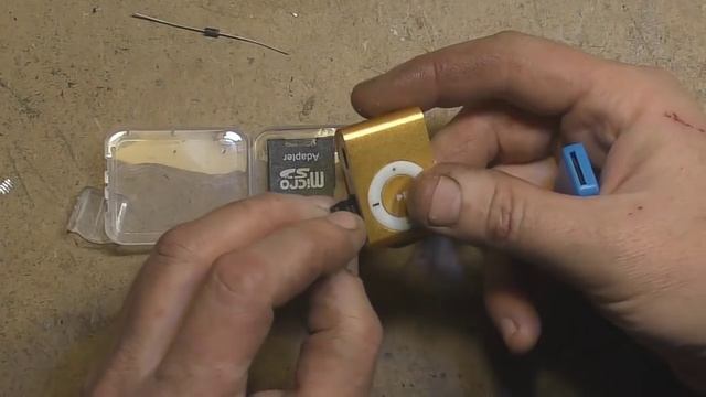 Микро SD карта для MP3 плеера смотреть онлайн