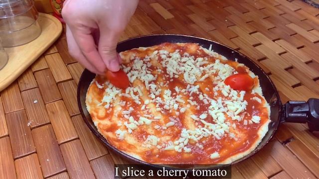 NO EGGS KETO COCONUT PIZZA IN A PAN | GLUTEN FREE