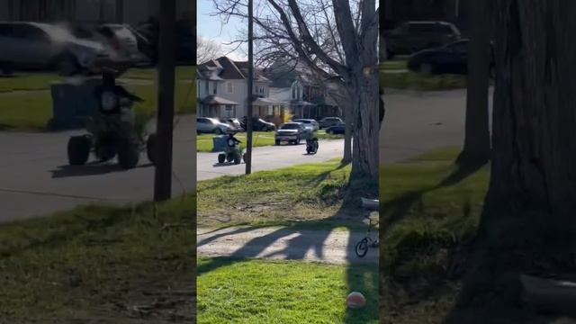 Suzuki drz 400 vs scoter 150cc смотреть онлайн