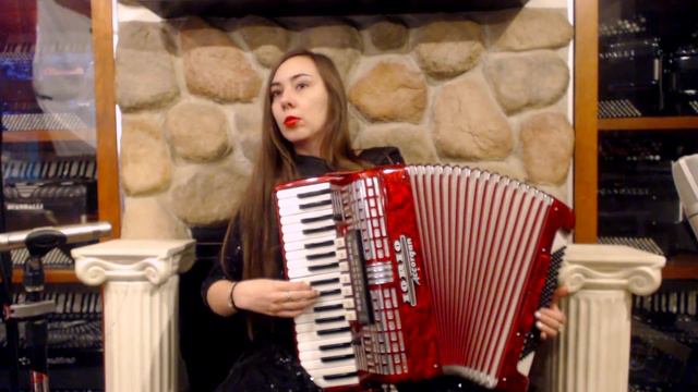 5895 - Red Iorio Accorgan Piano Accordion Mics Midi MMM 37 96 $2499 смотреть онлайн