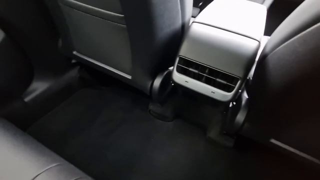 Essai Tesla Model Y propulsion Faut-il l'acheter en 2023 ? смотреть онлайн