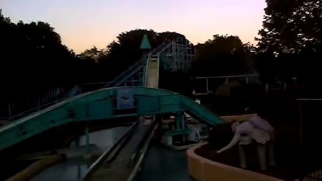 Double Splash Flume - Dutch Wonderland смотреть онлайн