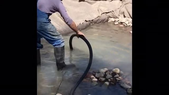 Укладка шланга для подачи воды на фильтр смотреть онлайн