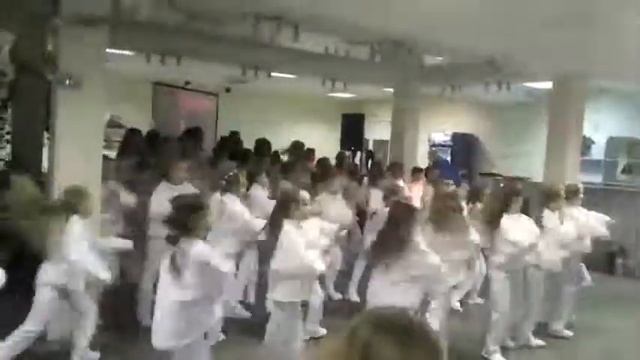 Танец снегом стать смотреть онлайн