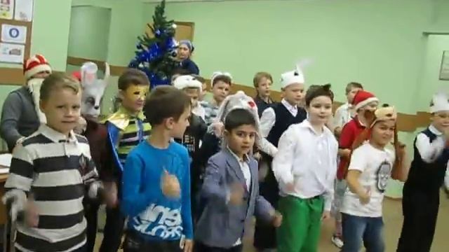 Раз-два-три-четыре! Зайцы тут! смотреть онлайн