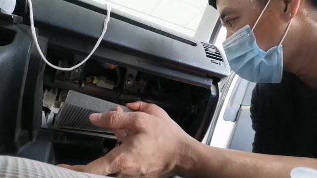 TOYOTA HIACE DIESEL ENGINE HOW TO CHANGE OIL смотреть онлайн