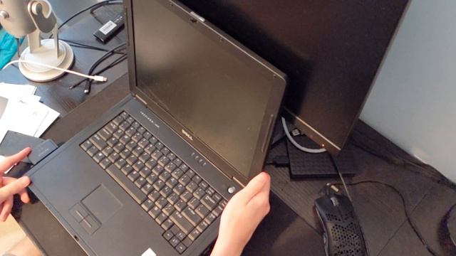 A Dell Inspiron 2200 Unboxing | MikeSpike Lite смотреть онлайн