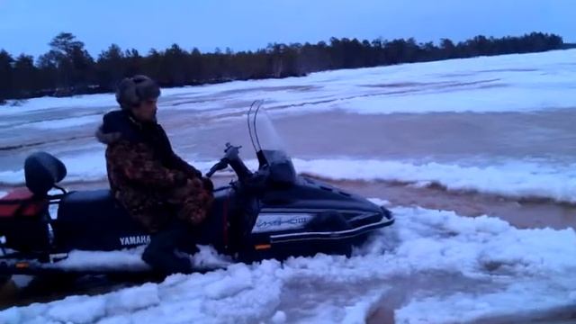 Плавучий снегоход