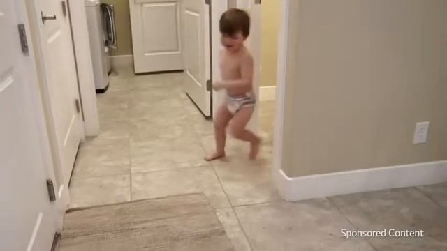 Pampers Easy Ups Training Pants Girls And Boys, 4T-5T (Size 6), 104 Count