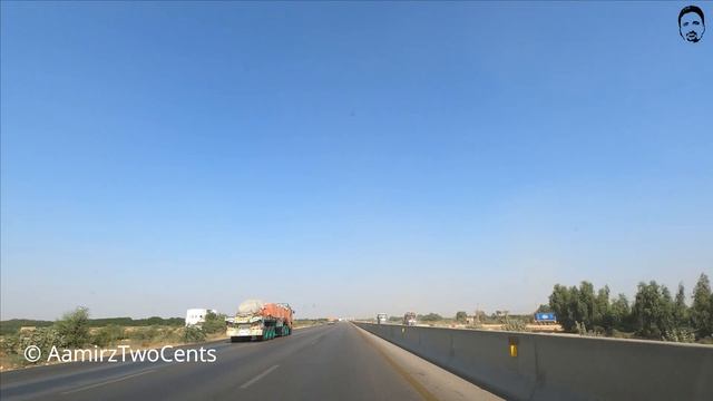 Driving through Karachi To Hyderabad Sindh 2021 M 9 Motorway Drive View - Sindh Road Trip 2021 смотреть онлайн