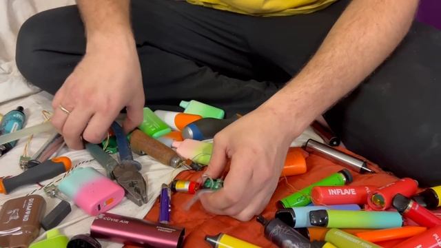 Переводим лазерную указку на бесплатный аккумулятор смотреть онлайн