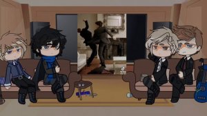 ✭`/Sherlock reaction on tiktok/Реакция Шерлока на тикток/Johnlock?/`✭