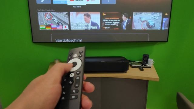 Epson EH-LS800 New Laser Ultra Short Projector With Built-in AndroidTV And Yamaha Audio