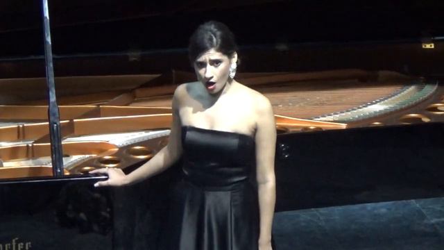 N. Rimsky-Korsakov - 4 Romances op.2: no. 2 The Nightingale and the Rose/ Пленившись розой, соловей смотреть онлайн