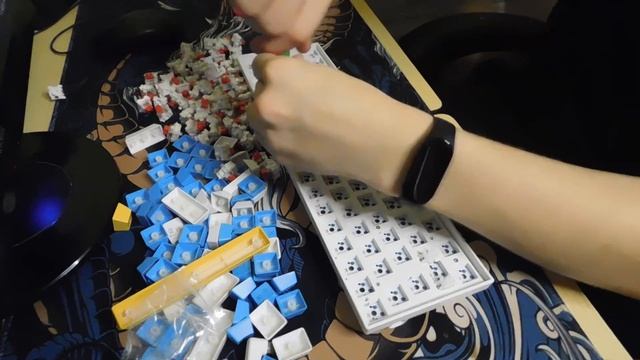 Механика из Китая (Redragon K688) смотреть онлайн