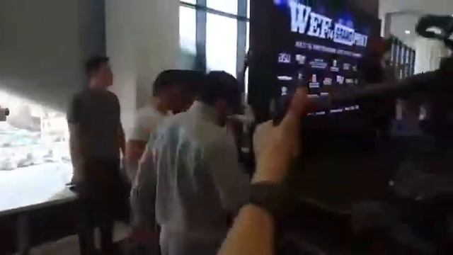 Кыргызстан бойцы на взвешивания 🇰🇬💪ЛАЙК ПОДПИСАТЬСЯ 👍💥 смотреть онлайн