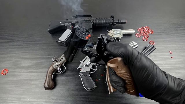 Realistic Toy Guns ! Metal Revolvers and Exploding Pistols - Quality Metal Weapons смотреть онлайн