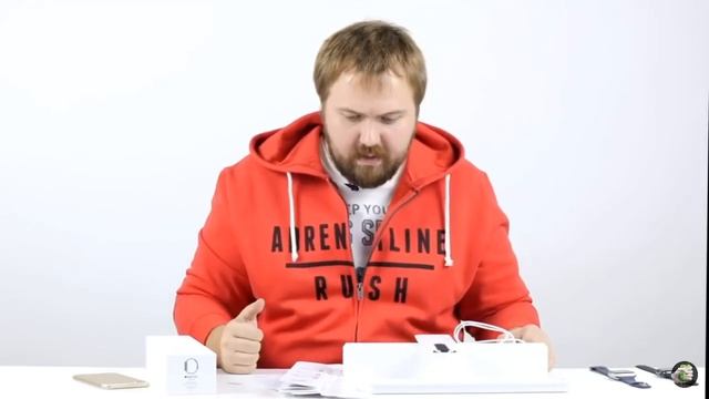 Распаковка Apple Watch S2 : сравнение с S1 смотреть онлайн