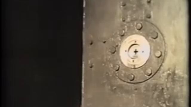 Гидравлика - Истечение жидкости из отверстий и насадок / Hydraulics - Liquid outflow through a hole смотреть онлайн