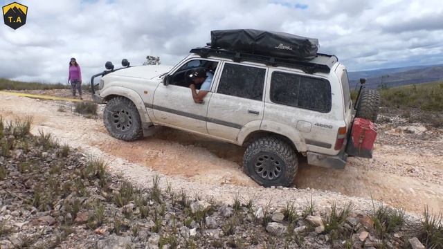 Ep.26 - Expedição Família 4x4 - Serra do Sol (Parte 4) - HILUX AO RESGATE смотреть онлайн