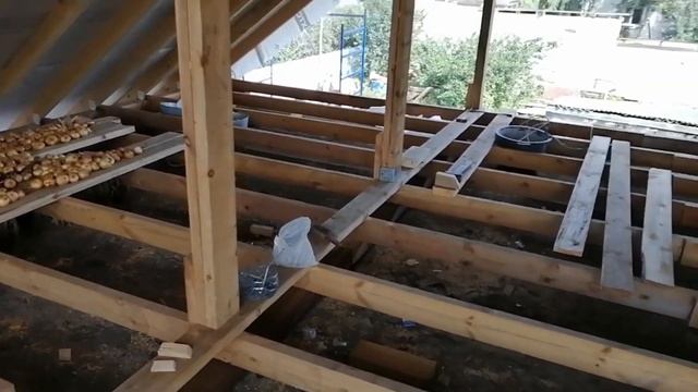 ДВУХСКАТНАЯ КРЫША. Стропильная система. смотреть онлайн