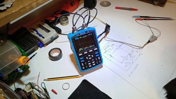 Проверка деталей осциллографом на плате без выпайки.