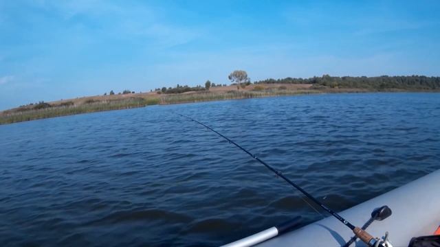 Хороший клёв! Ловля щуки троллингом. Выезд пятый. Catching a pike by trolling смотреть онлайн