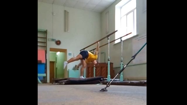 Гимнастика / Физкультурный факультет смотреть онлайн