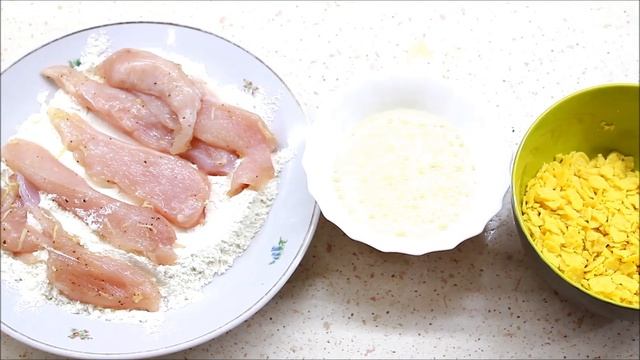 Куриные стрипсы в панировке из кукурузных хлопьев смотреть онлайн