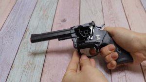 Пистолет Wicke Agent Rocky Western revolver на пистонах 100-зарядный