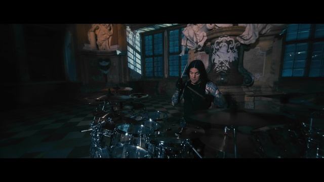 ARCH ENEMY - House Of Mirrors (Official Video) смотреть онлайн