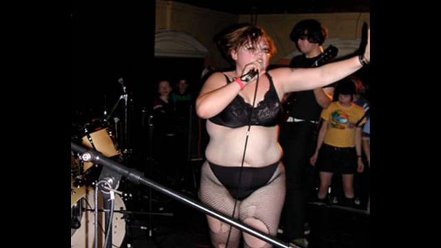 The Gossip-Perfect World смотреть онлайн