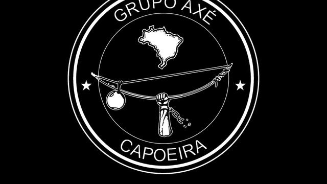 MESTRE BARRAO - AXE CAPOEIRA - GRUPO AXÉ TEM DENDÊ смотреть онлайн