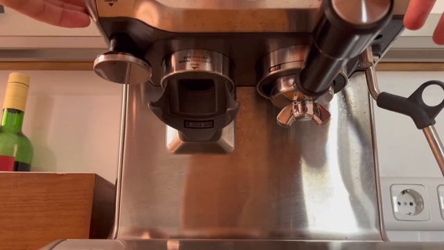 Clean Me - SAGE/Breville Barista Express (Erklärvideo) смотреть онлайн