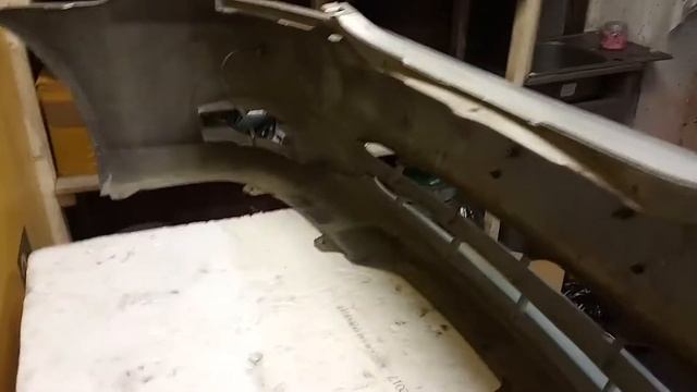 Авторазбор. Передний бампер дорестайлинг Toyota Camry Acv30