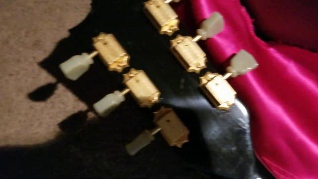 2002 Gibson Les Paul Studio смотреть онлайн