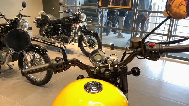 Royal Enfield Meteor 350- Fireball Yellow | Does't it Looks Attractive ? Know Everything смотреть онлайн
