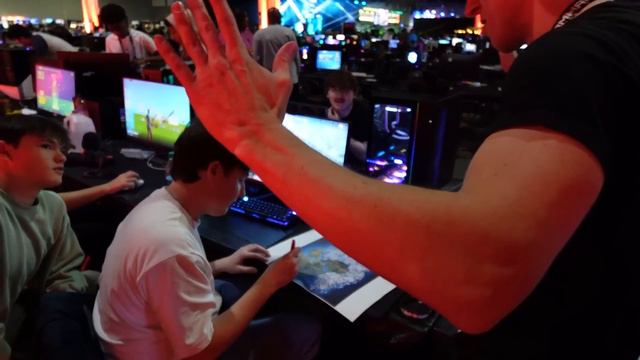 LAN Tournament BUT Pros Pick My Drop! смотреть онлайн